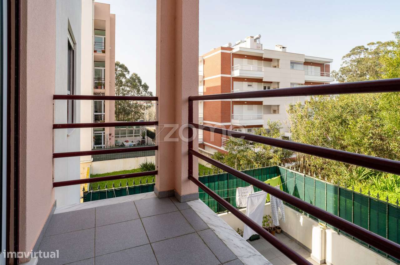 Apartamento T3+Garagem e Arrumo-11