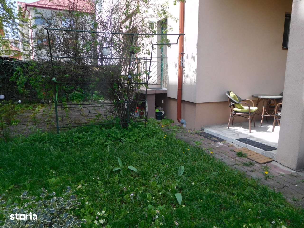 Casă 5 camere, teren 352mp, Andrei Mureșanu-0