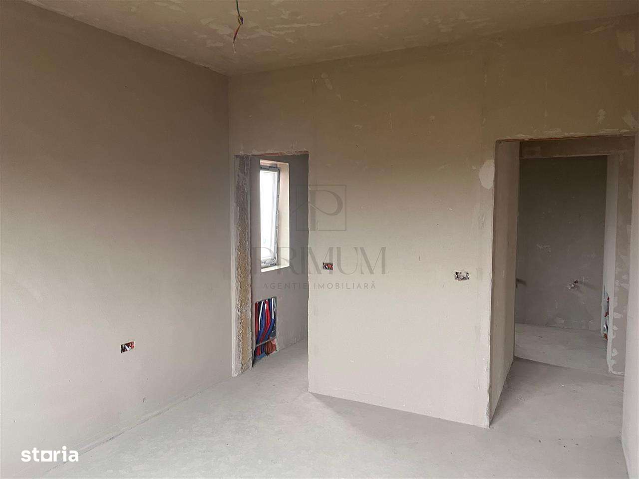 Casa individuala - teren generos - toate utilitatile - living mare - Imagine principală: 5/12