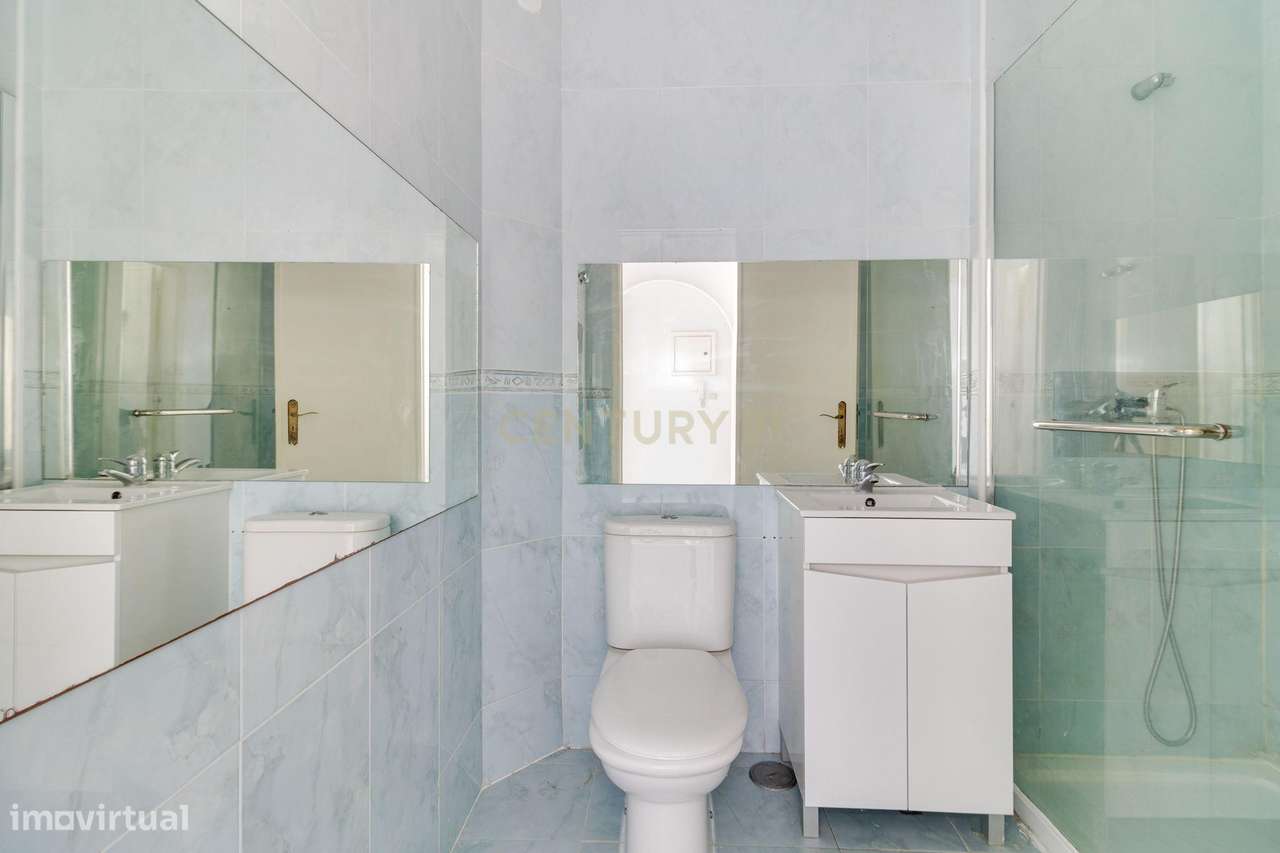Apartamento T3 | Centro de Alverca do Ribatejo-21