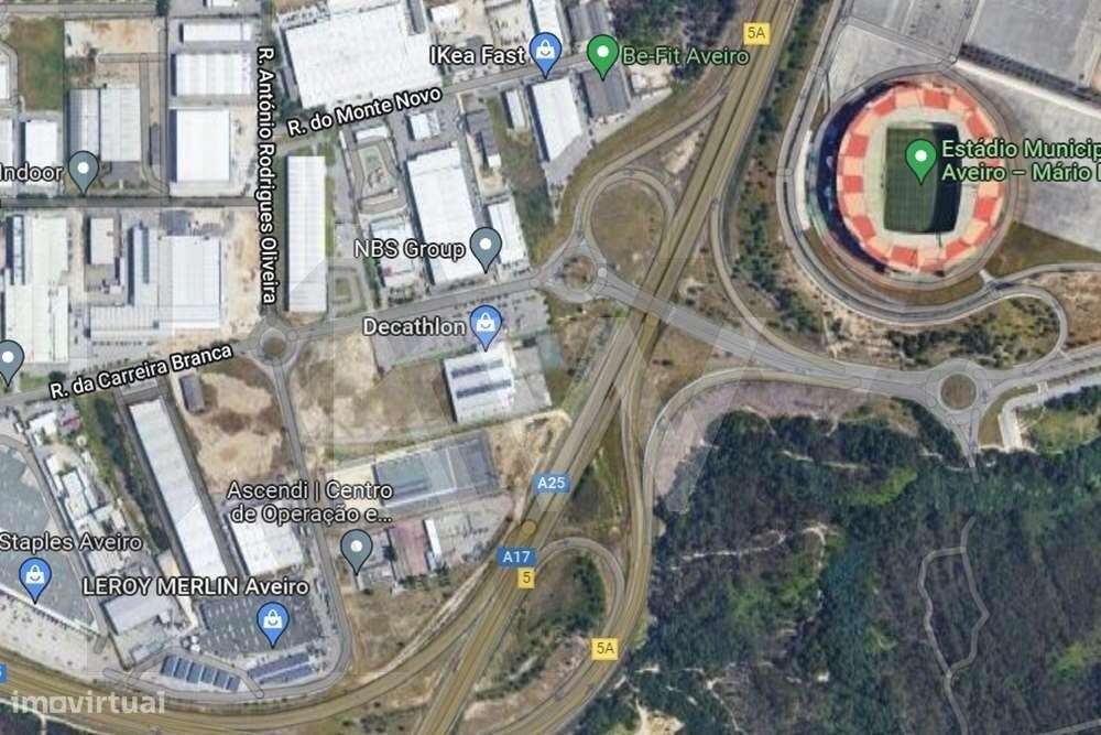 Armazéns para arrendamento com 700m2 em Taboeira - Aveiro - Grande imagem: 5/11