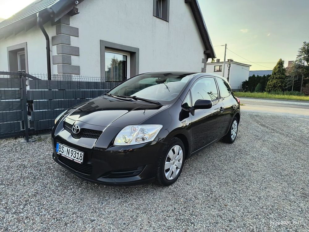 Toyota Auris I 1.4 VVT-i Sol 2008