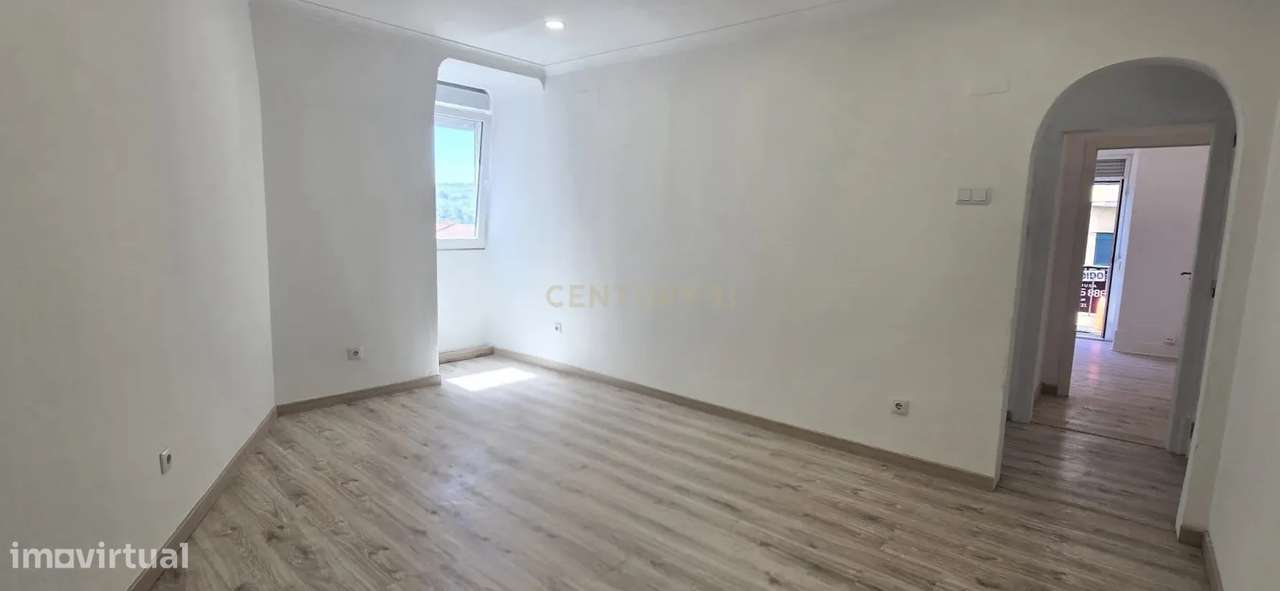 Apartamento T2+1  em Campo de Ourique, Lisboa-3