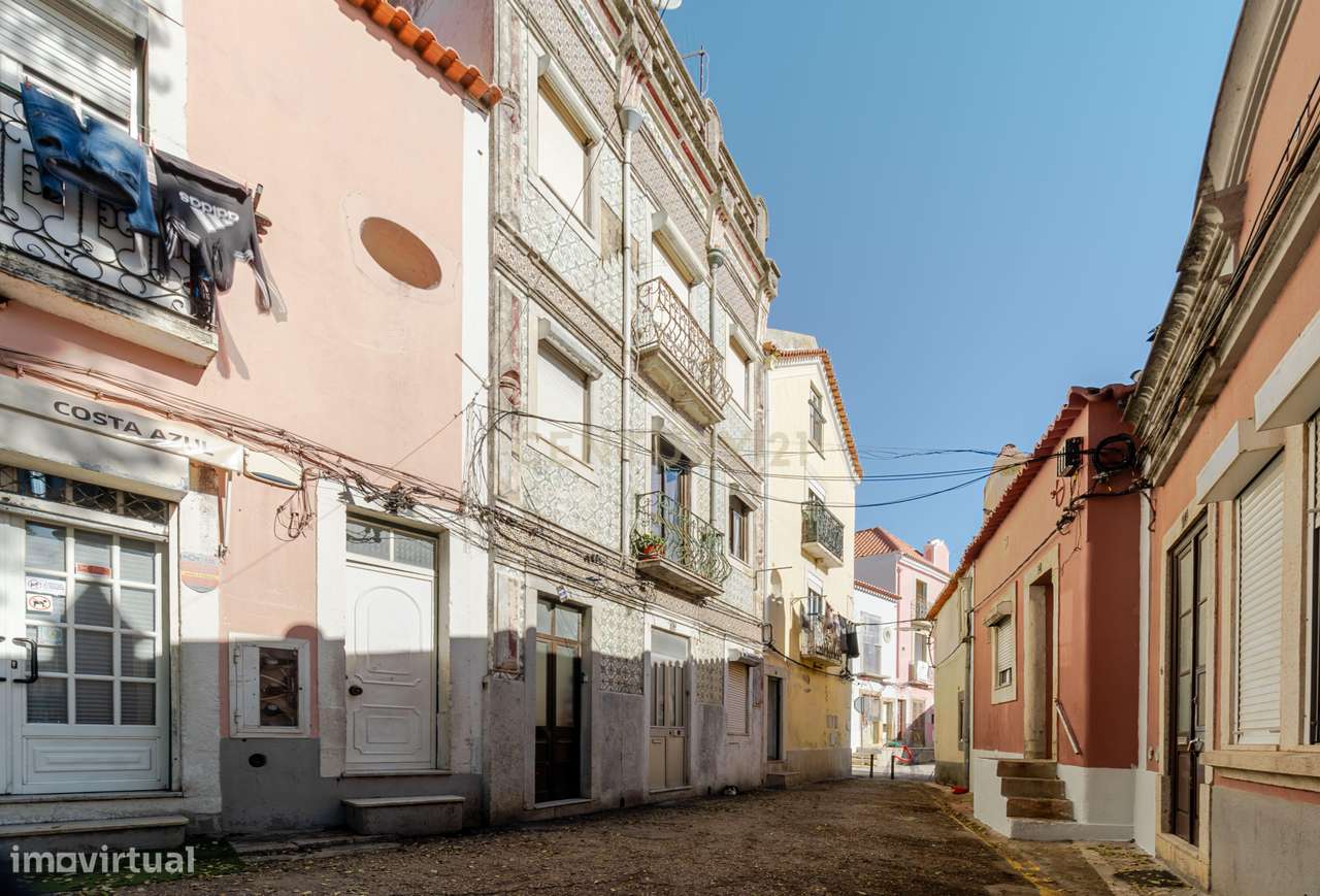 Edifício em Setúbal (São Sebastião) com Vista para o Rio - Grande imagem: 2/24