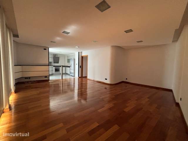 T2 de qualidade superior no centro da cidade da Póvoa de Varzim - Grande imagem: 2/6