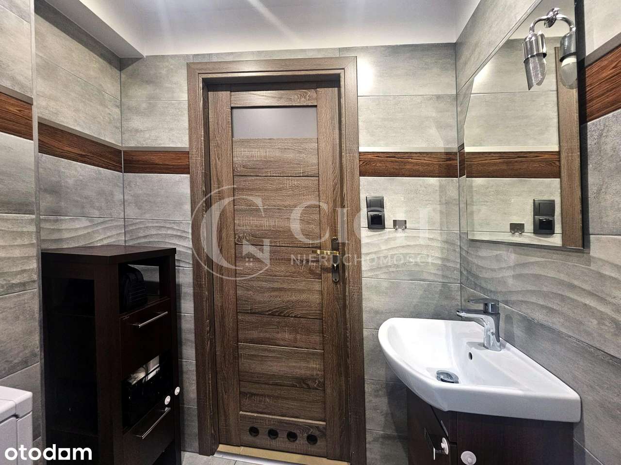 Przytulne mieszkanie do wejścia w atrakcyjnej lokalizacji Tarnowa.-12