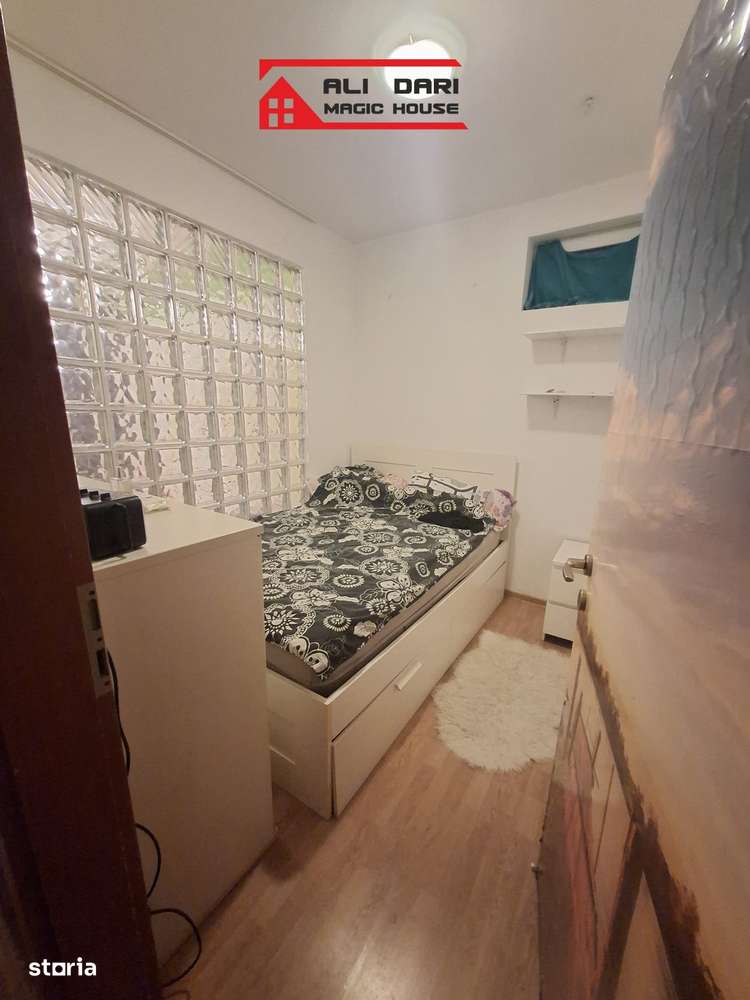 De vânzare apartament de 2 camere + bucătărie Strada Lombului-5