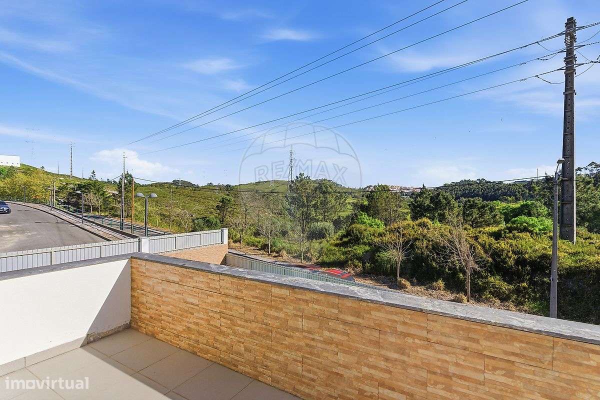 Moradia T4 para venda-4