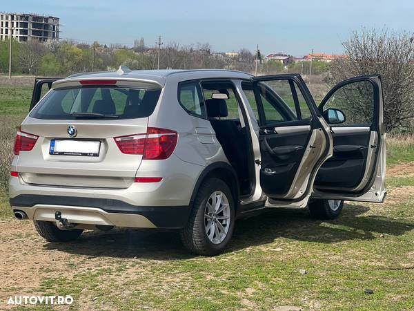 BMW X3 sDrive18d - 24