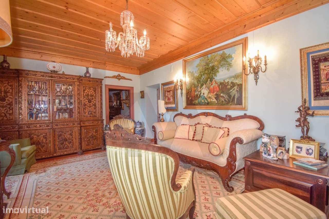 Quinta com Solar e Capela - Referência Histórica em Mafra-24