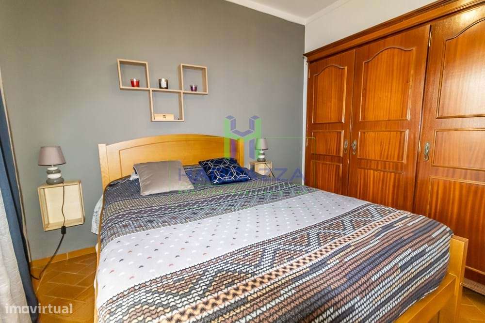 Moradia T2, com anexos e bom quintal, no coração da Praia da Luz-13
