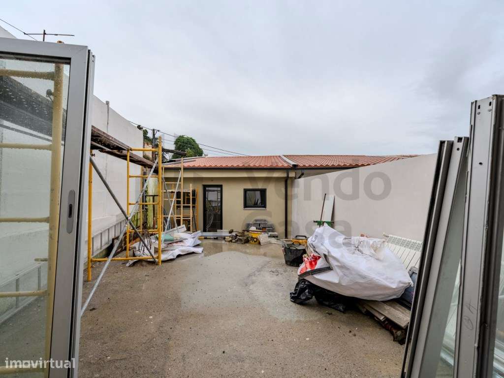 Vende-se Moradia Nova T2+1 - Braga-38