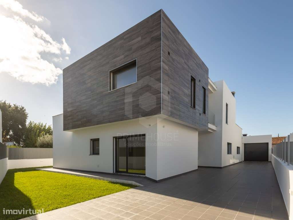 Moradia isolada T5 acabamentos Premium/ piscina e garagem - Grande imagem: 5/60