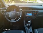 Toyota Auris 1.6 Premium - 28