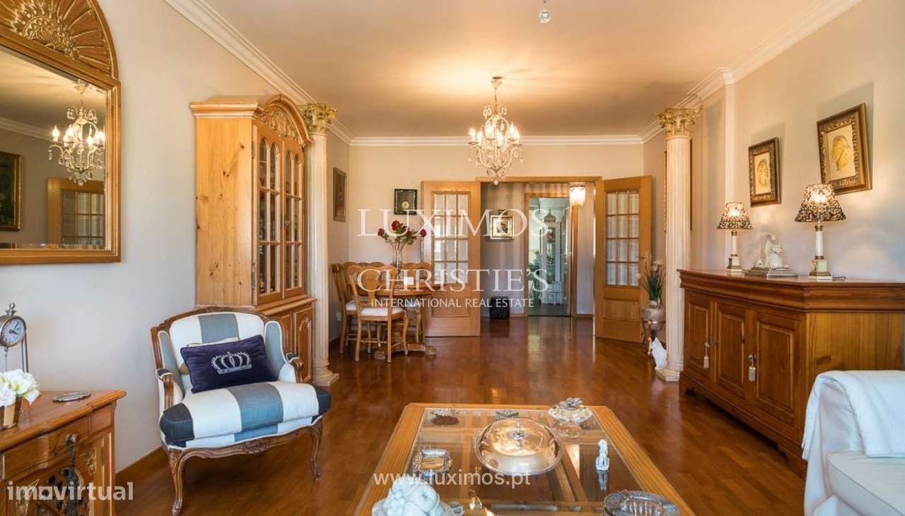 Luxuoso apartamento à venda, Faro, Algarve - Grande imagem: 2/14