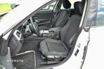 BMW Seria 3 318d Advantage - 13