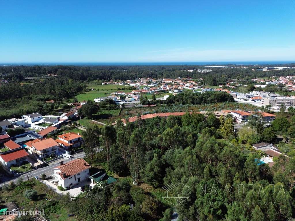 Terreno com cerca de 7700m2, bem localizado, no centro de Santa Mar...-15