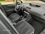 Citroën C4 1.6 HDi Impress - 16