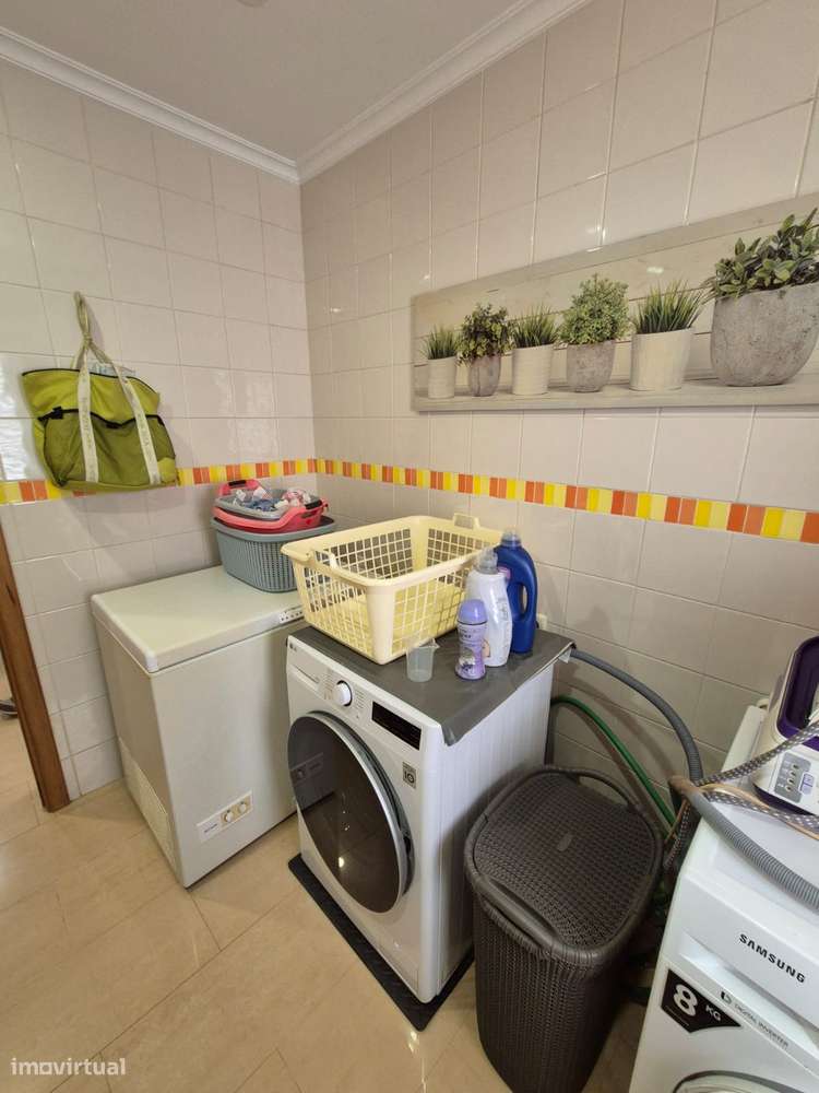 Moradia T5 em Bispeira, Sobral de Monte Agraço-36