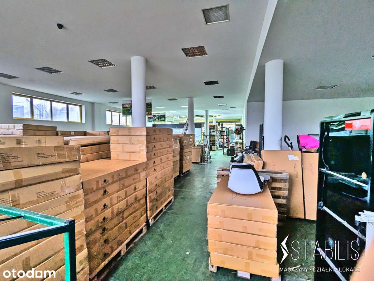 Duży Budynek Handlowo-Usługowy/ Dziesięciny-6