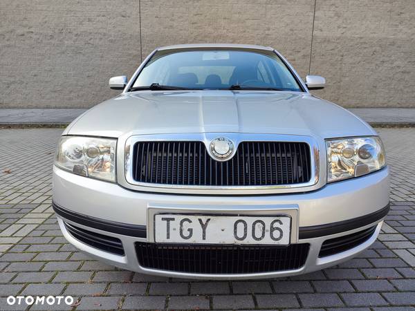 Skoda Superb - 5