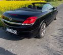 Opel Astra TwinTop 1.6 Cosmo - 3