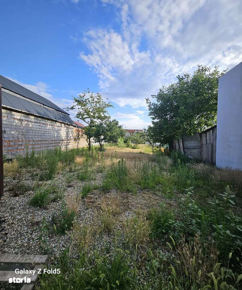 Casă solidă din cărămidă de vânzare în zona Iosia, Oradea - Imagine principală: 4/13