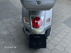 Piaggio Vespa - 21