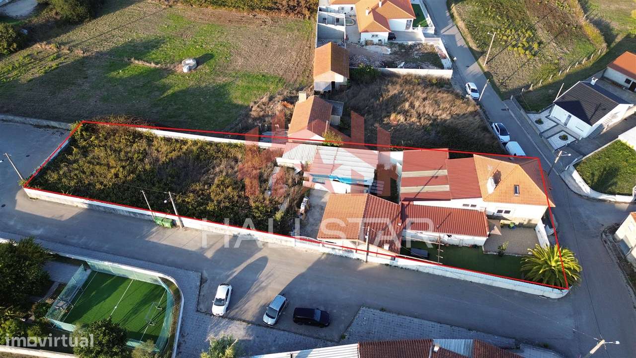 Moradia T4 / Lote com 1380m2 / Maceira - Grande imagem: 4/36