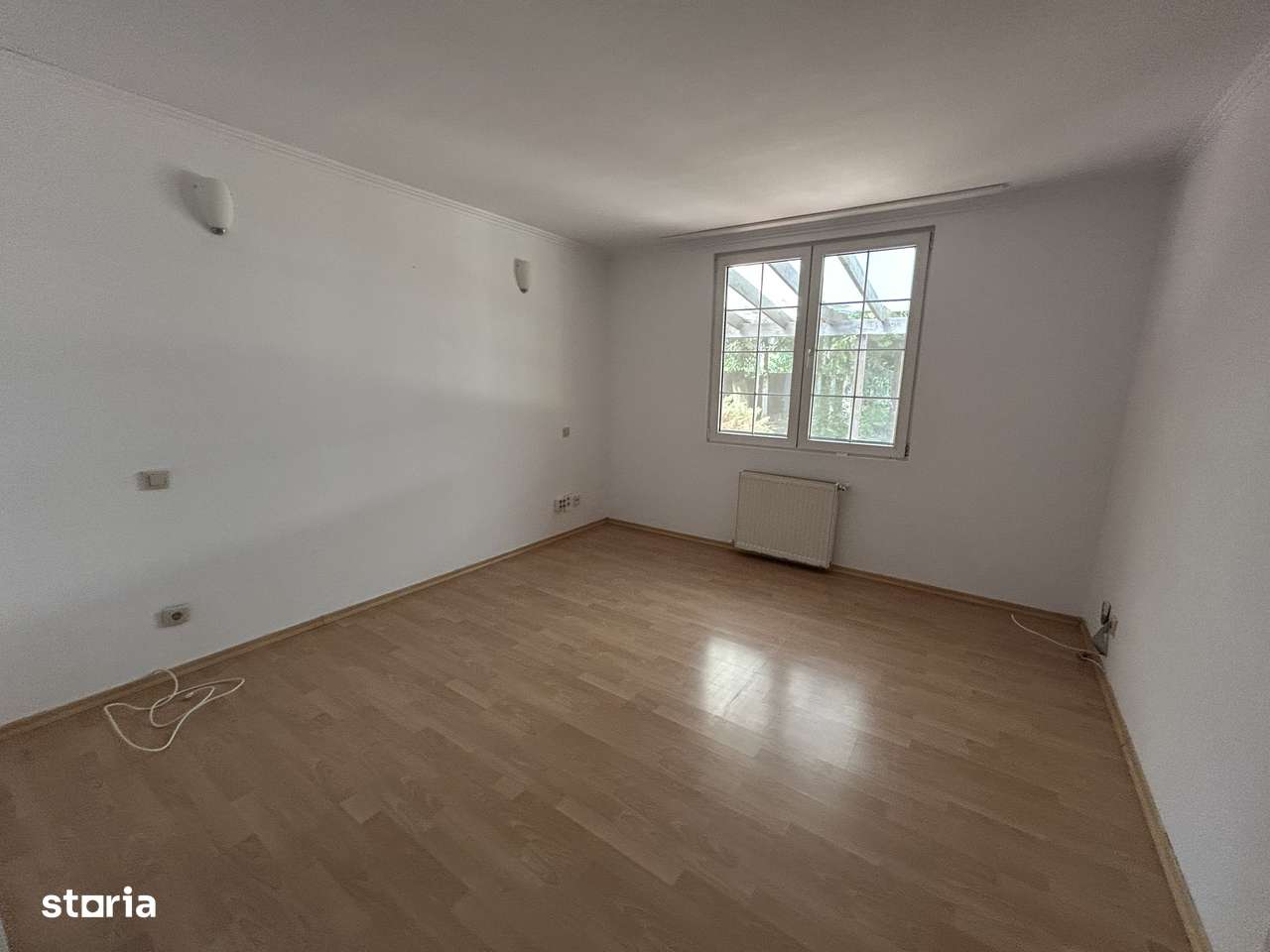 Resedinta 5 camere, cu Padure Privata, Paradisul Verde, teren 1735mp-16