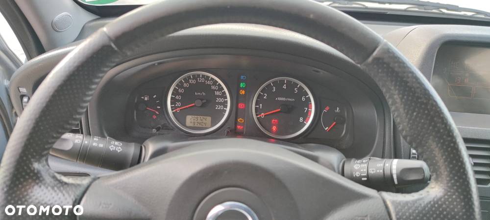 Nissan Almera II 1.5 Visia - 9