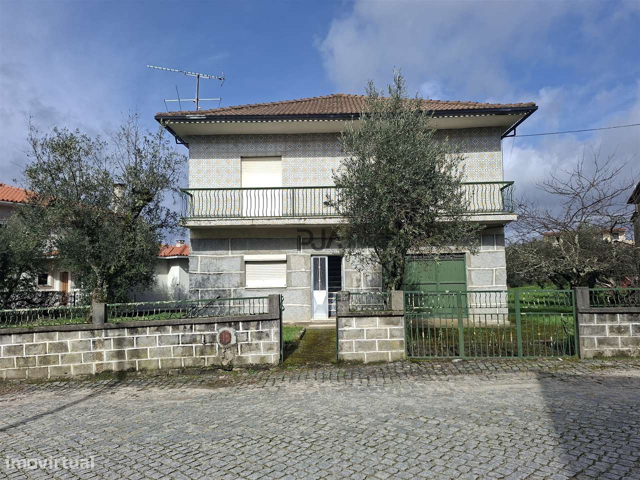 Moradia T5 em Sezures, Penalva do Castelo-16