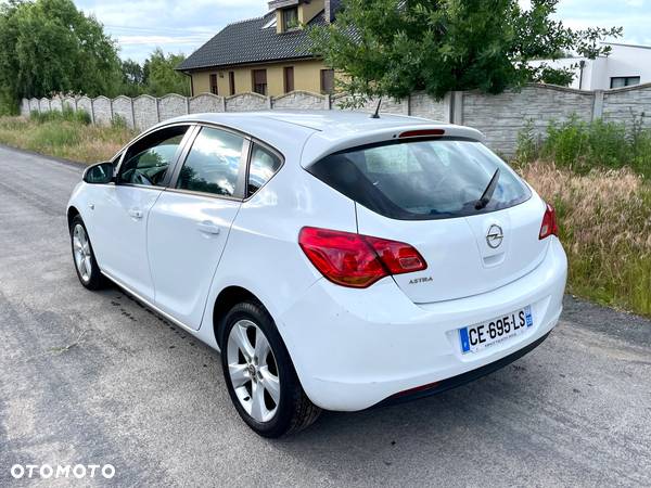 Opel Astra IV 1.4 Enjoy - 4