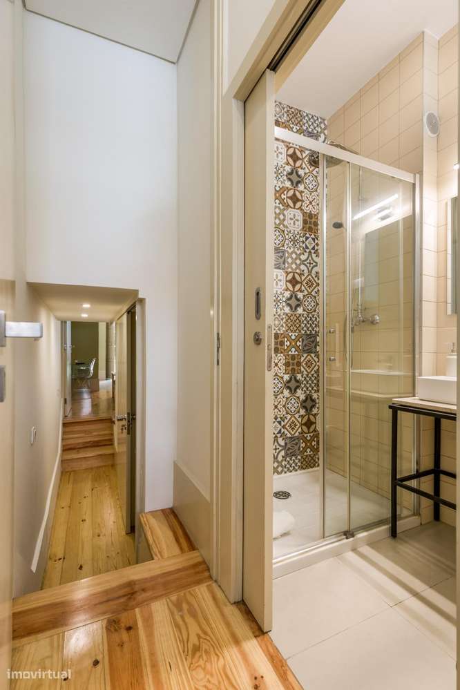 Apartamento T1 com jardim privado, na Rua Bonjardim-5