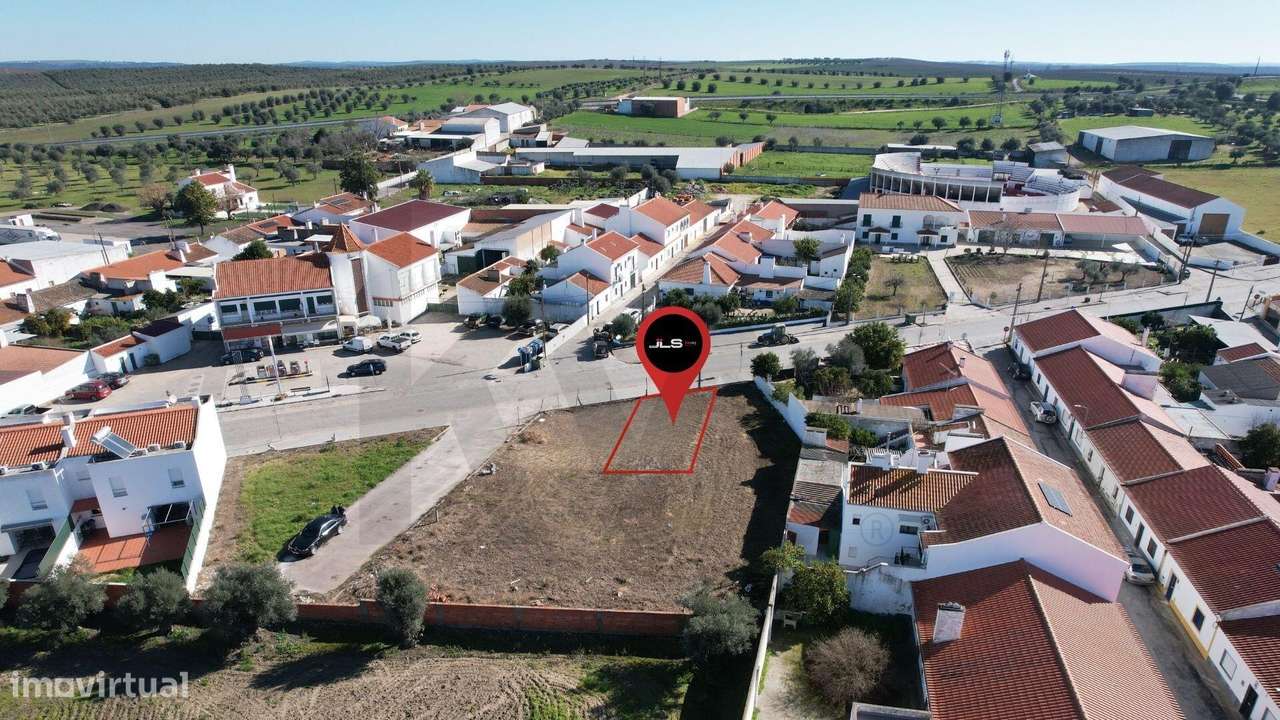 Lote de Terreno para construção de 241m2 | São Manços - Grande imagem: 2/8