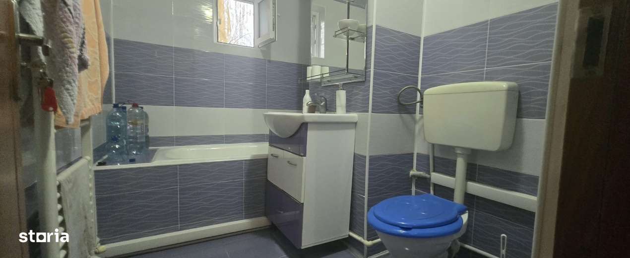 Apartament 3 camere 2 bai si 2 balcoane, Rovinari-1