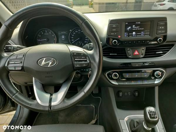 Hyundai I30 1.4 BlueDrive Classic + - 16