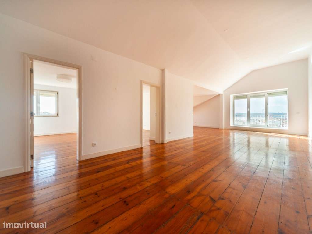 Charmoso apartamento T2 no Príncipe Real, com vistas verdadeirament...-13