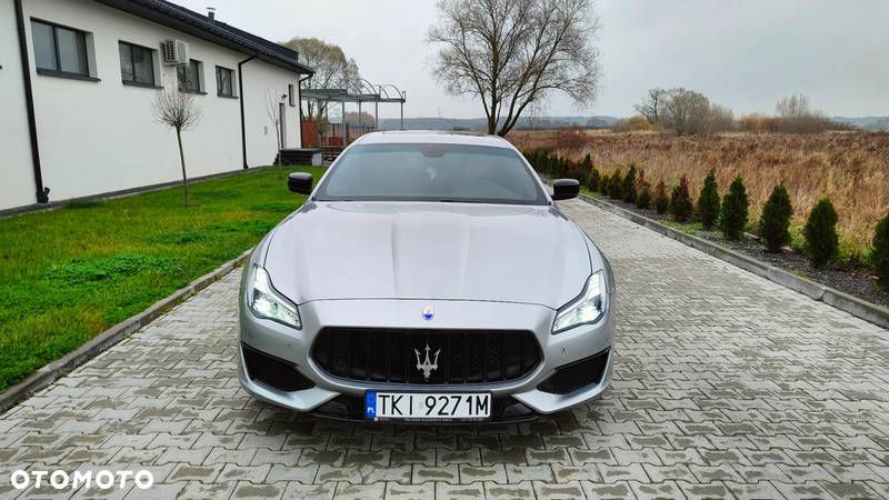 Maserati Quattroporte S GranSport - 24