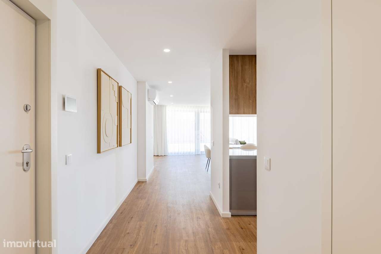 Penthouse T4 com Vista Panorâmica no Centro de Vila Nova de Gaia-18