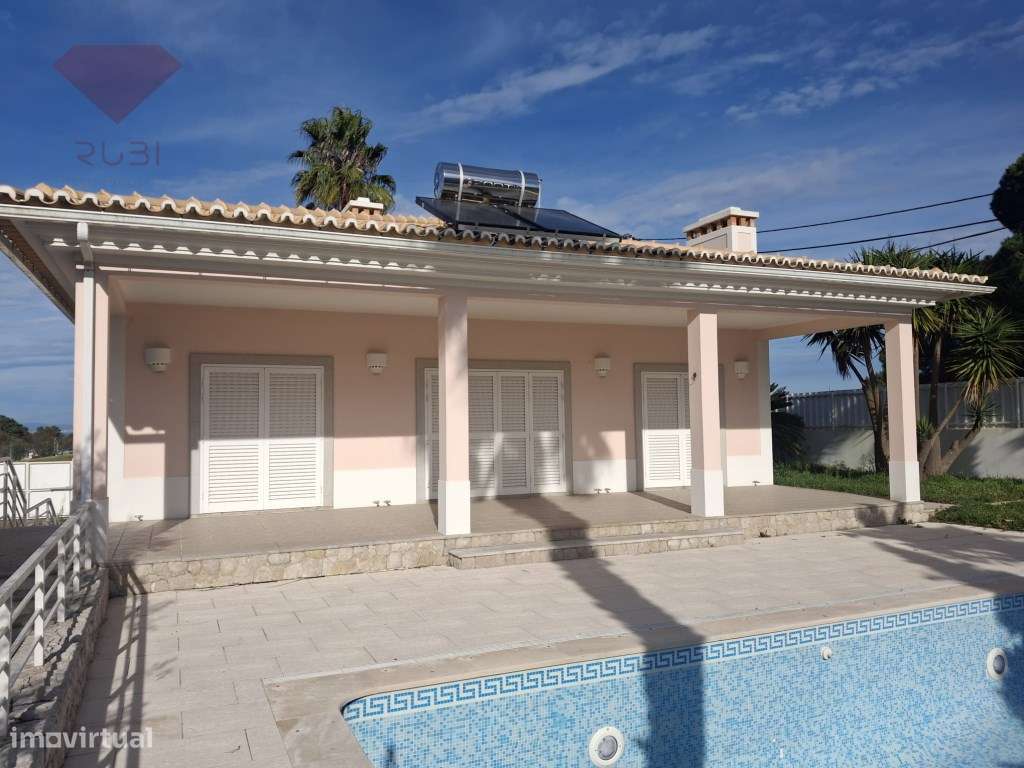 Moradia Exclusiva em Sesimbra-34