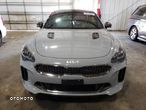 Kia Stinger - 6