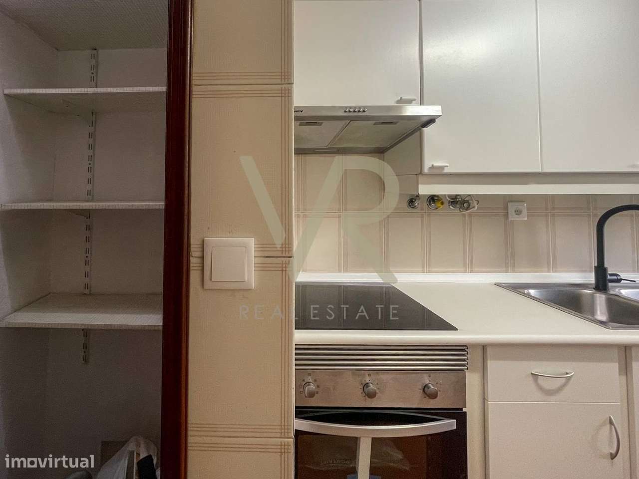 T2 para arrendar próximo do Jardim do Ultramar, em Oeiras - Grande imagem: 3/23