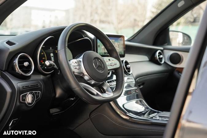 Mercedes-Benz GLC 220 d 4Matic 9G-TRONIC Exclusive - 21