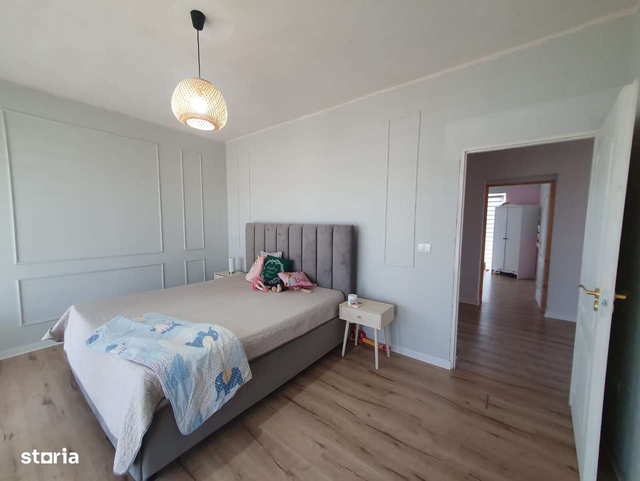 Vand casa noua in Livada-13