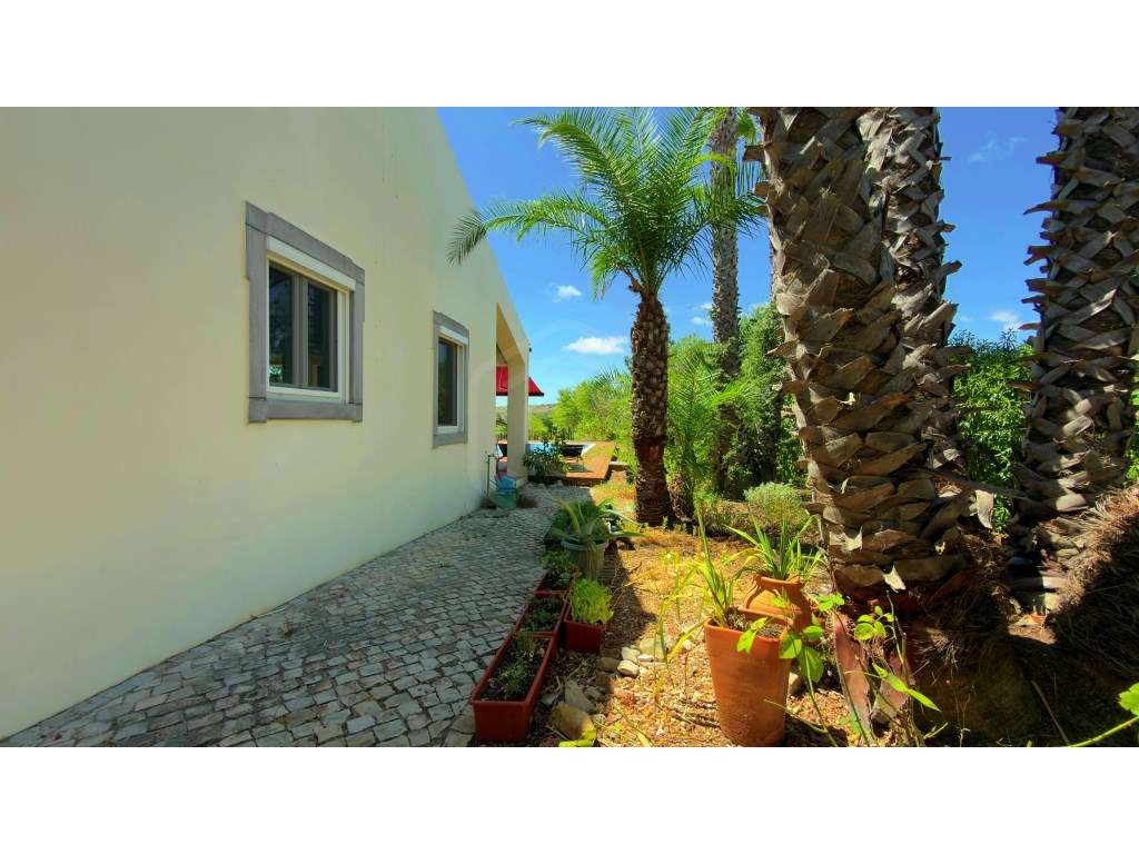 Moradia V4 com piscina, São Brás de Alportel, Algarve-54
