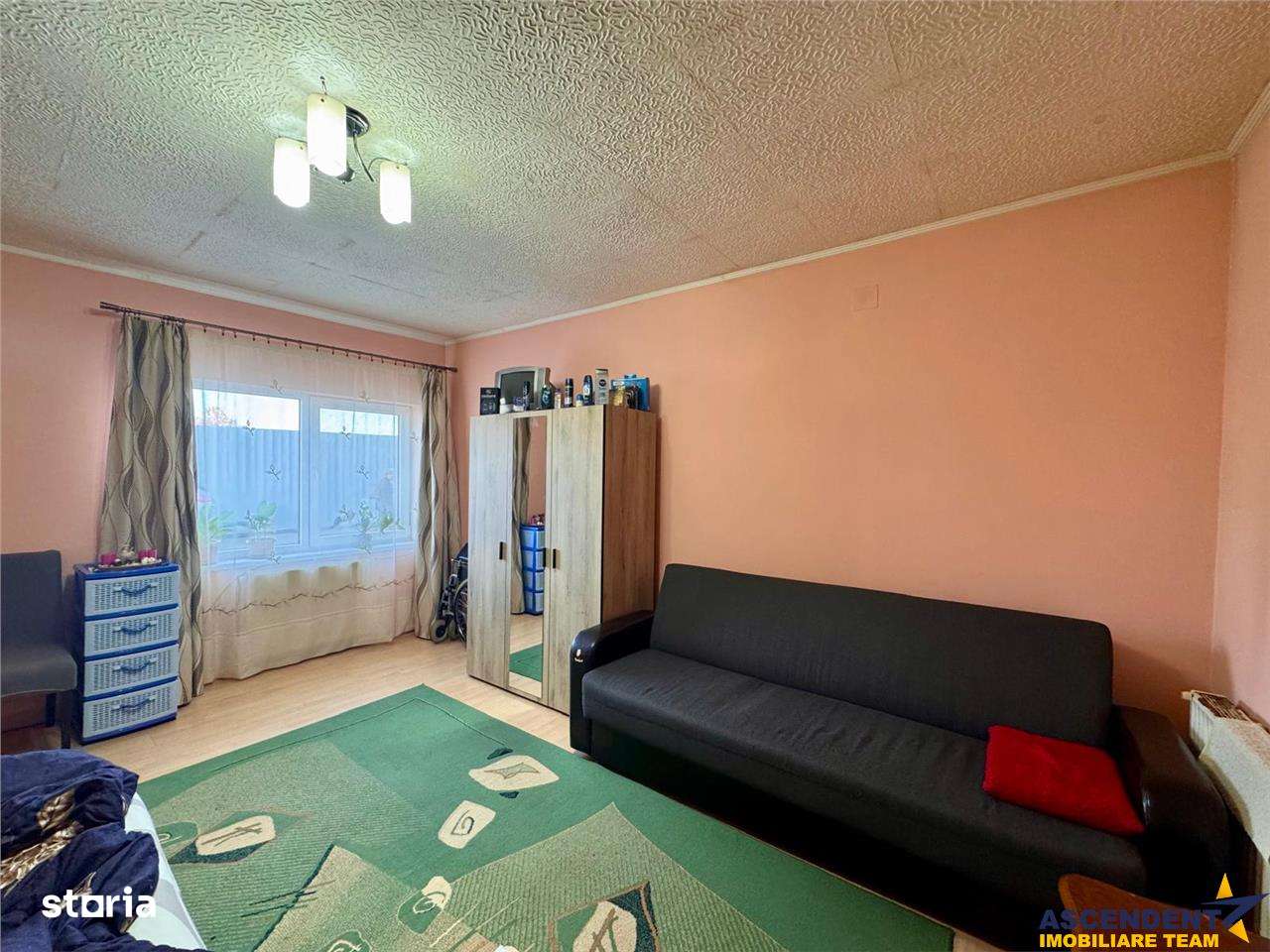 Casa potential: activitati comerciale, birouri, locuire multifamiliala - Imagine principală: 5/20