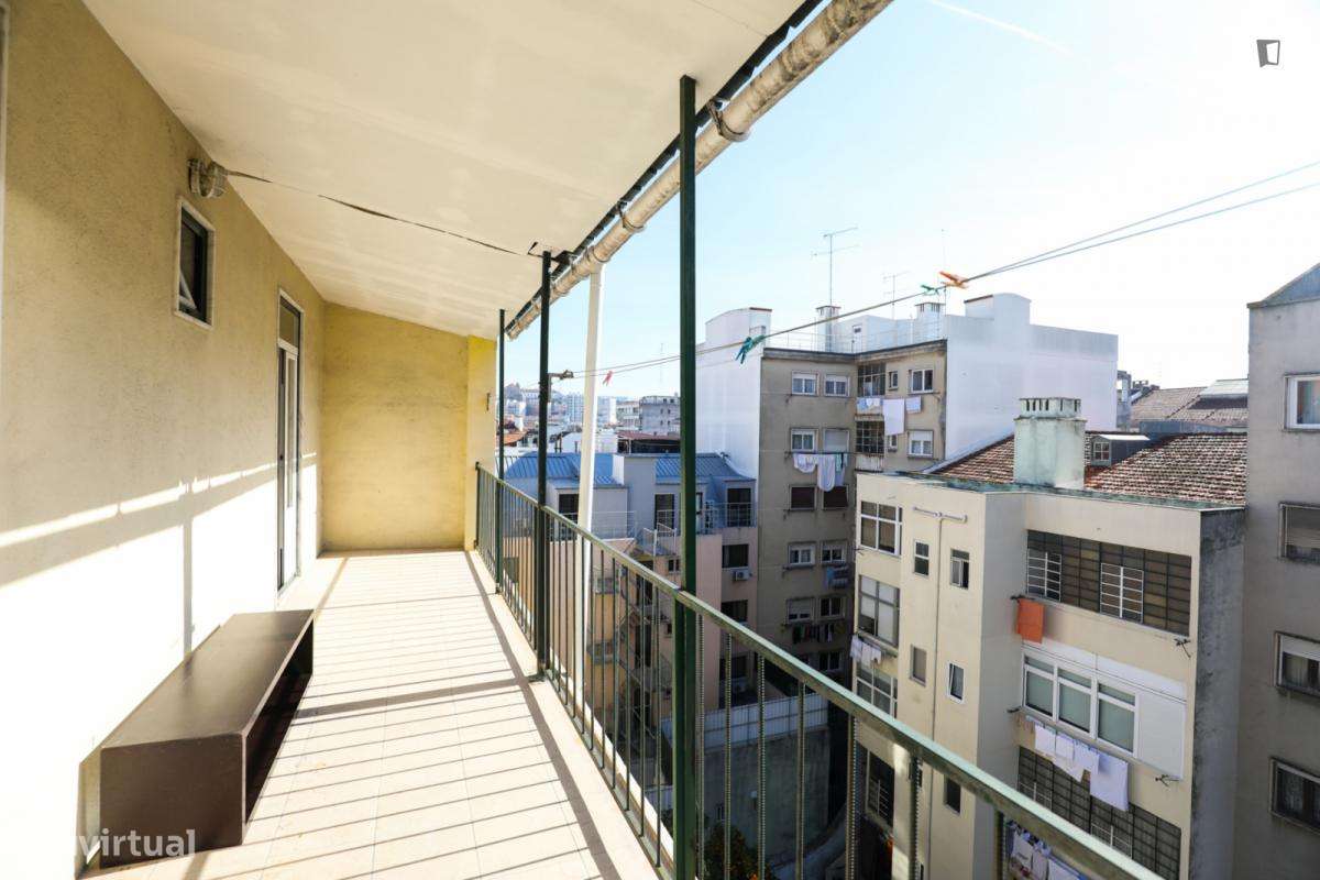 Quarto - localizado em Arroios Lisbon - Grande imagem: 5/8