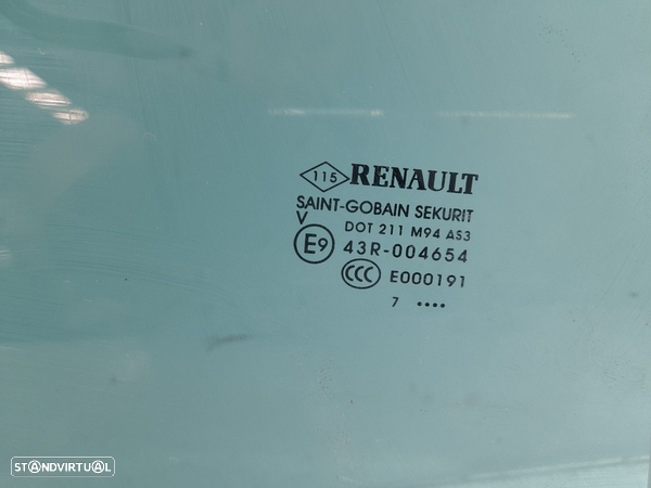 Vidro Porta Trás Direito Renault Megane Iv Hatchback (B9a/M/N_) - 2
