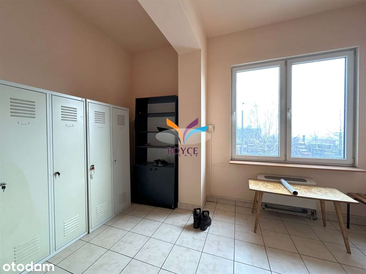 obiekt magazynowy 2686m2 działka 8222m2-16